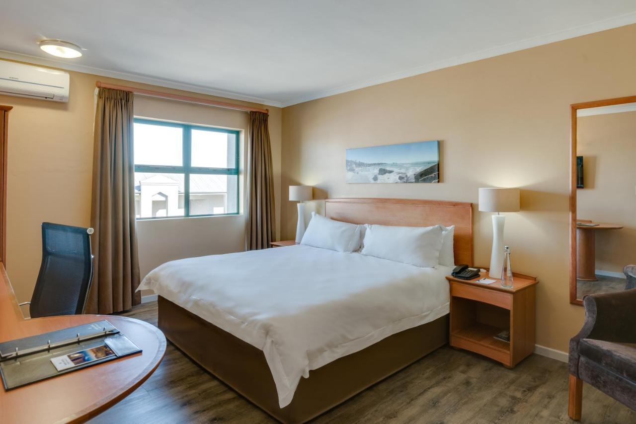 Protea Hotel By Marriott Cape Town Tyger Valley Bellville Eksteriør billede