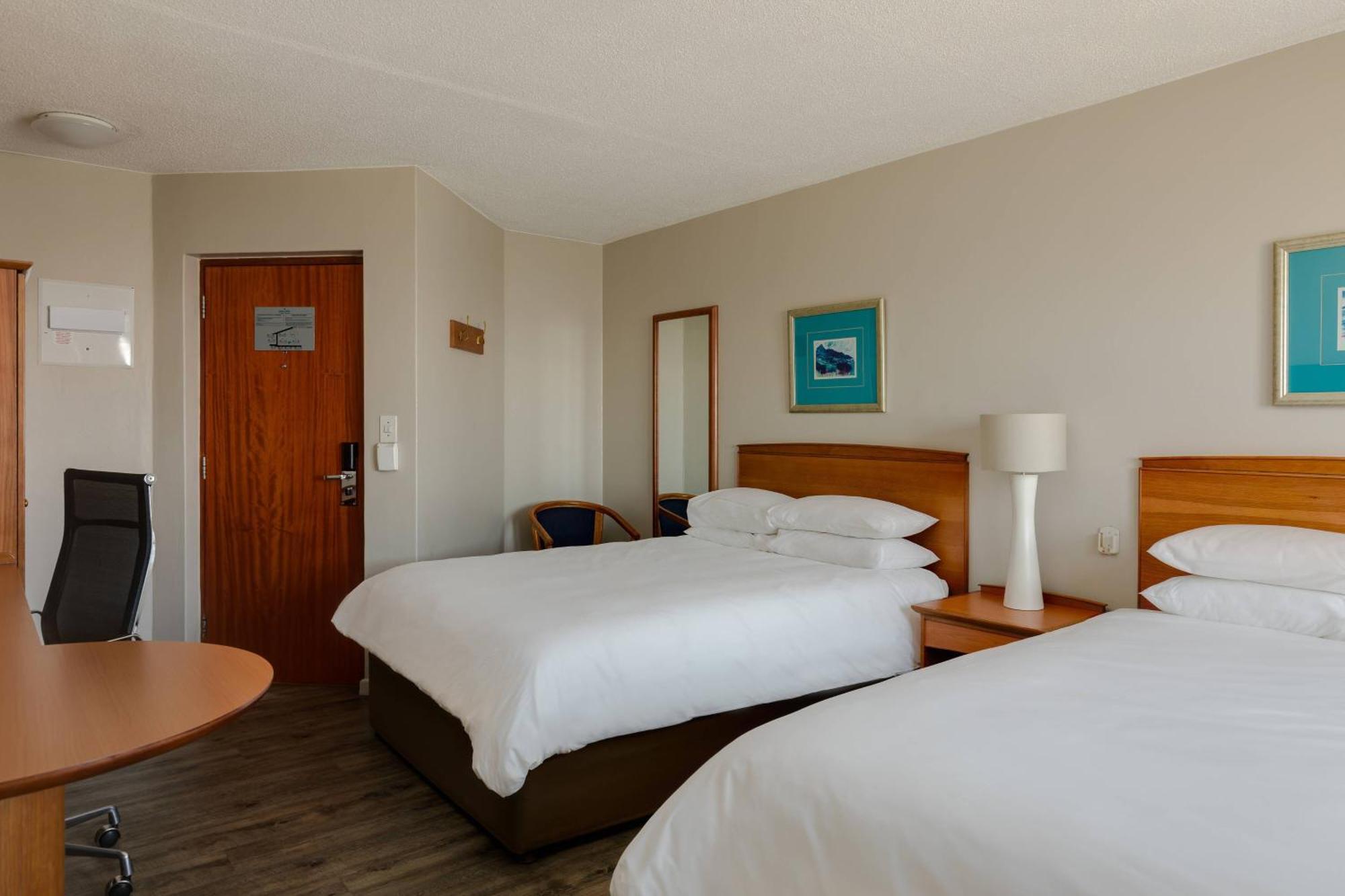 Protea Hotel By Marriott Cape Town Tyger Valley Bellville Eksteriør billede
