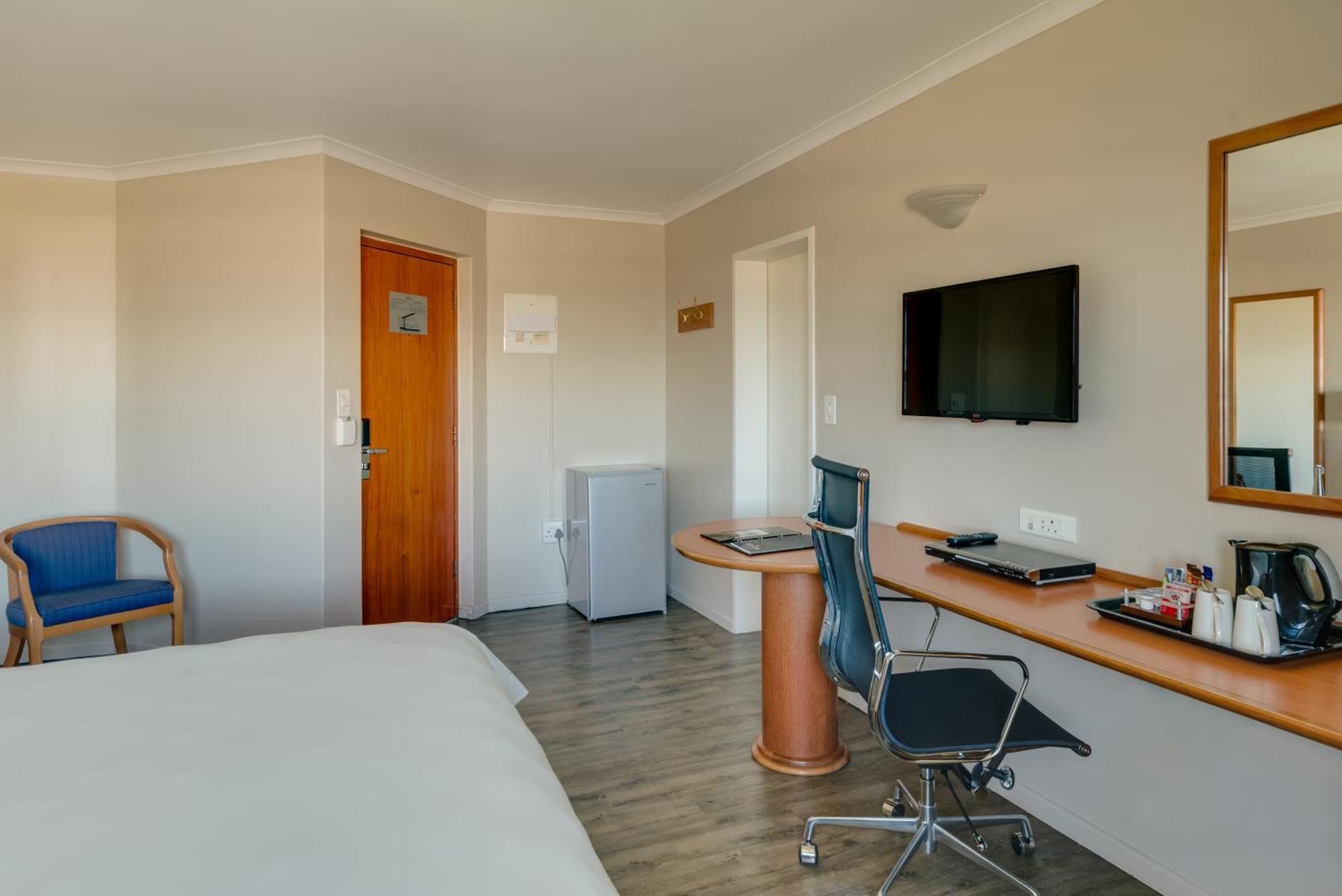 Protea Hotel By Marriott Cape Town Tyger Valley Bellville Eksteriør billede