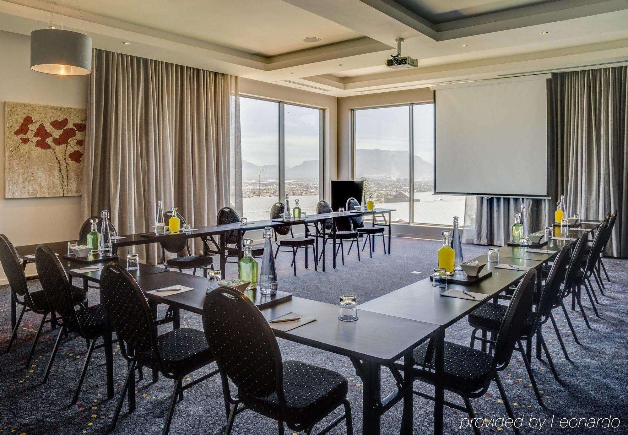Protea Hotel By Marriott Cape Town Tyger Valley Bellville Eksteriør billede